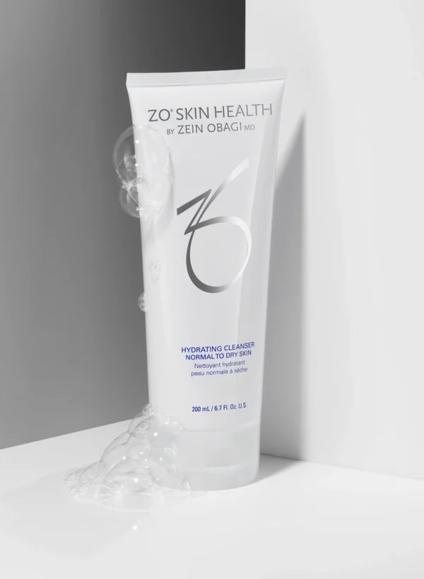 HYDRATING CLEANSER 1